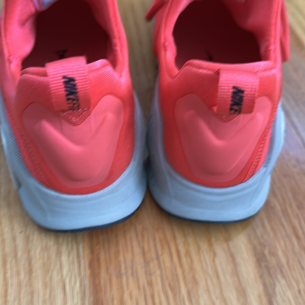 Women’s Nike Free Metcon 6 - Picture 5 of 7